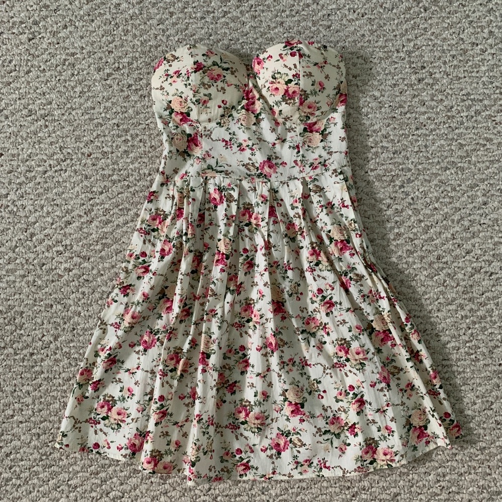 Floral strapless bustier dress
